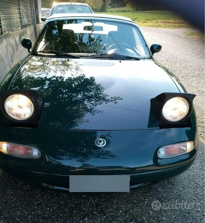 Usata Mazda MX5 90 CV (66 kW) 1995 Verde Cabrio