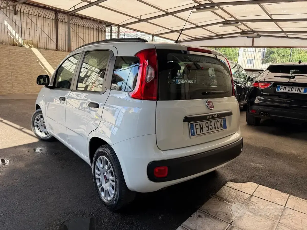 Usata Fiat Panda 95 CV (69 kW) 2018 Bianco Utilitaria