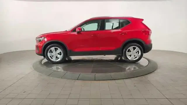 Usata Volvo XC40 88 kW (120 CV) 2025 Rosso SUV