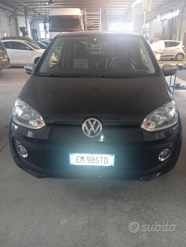 Usata VW up! high up! 75 CV (55 kW) 2012 Nero Utilitaria
