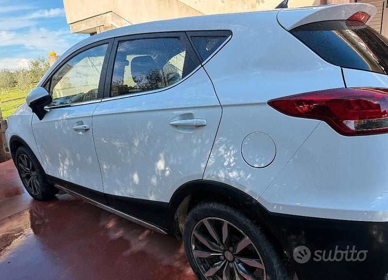 Usata EVO Evo 4 115 CV (84 kW) 2024 Bianco SUV