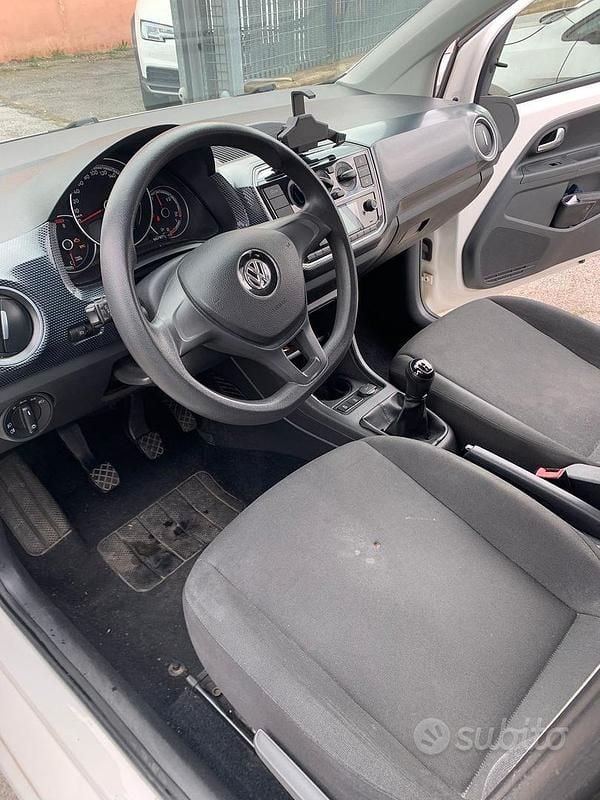 Usata VW up! 2017 Utilitaria