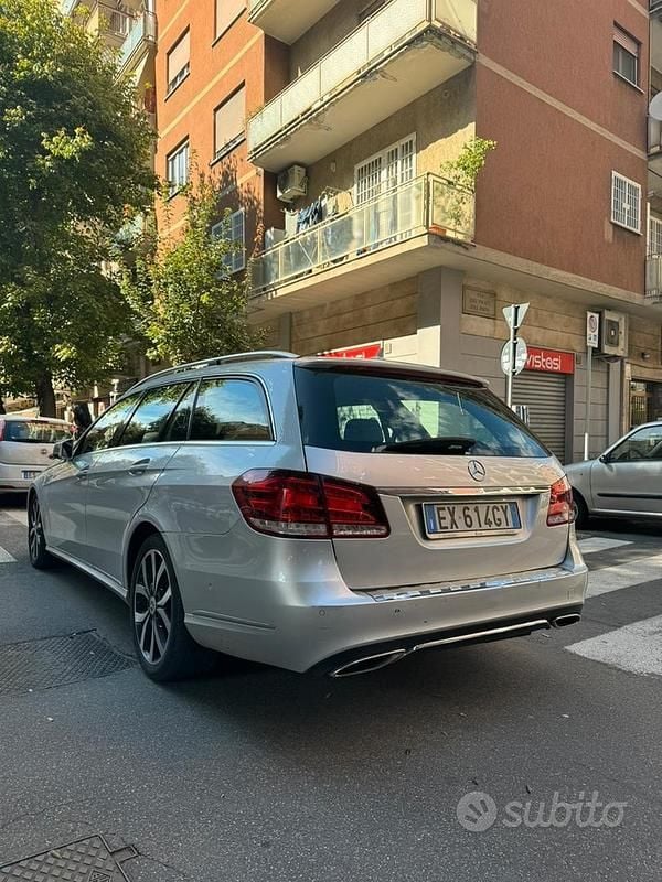 Occasion Mercedes E220 2014 Gris Break