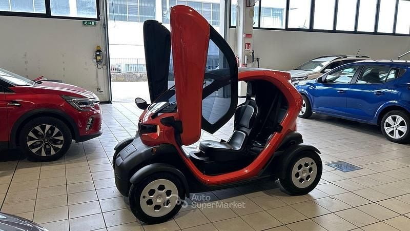 Usata Renault Twizy Urban 12 kW (17 CV) 2016 Arancione Utilitaria