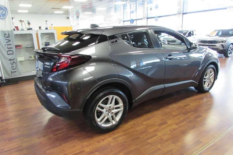 Usata Toyota C-HR Business Edition 98 CV (72 kW) 2020 Grigio SUV