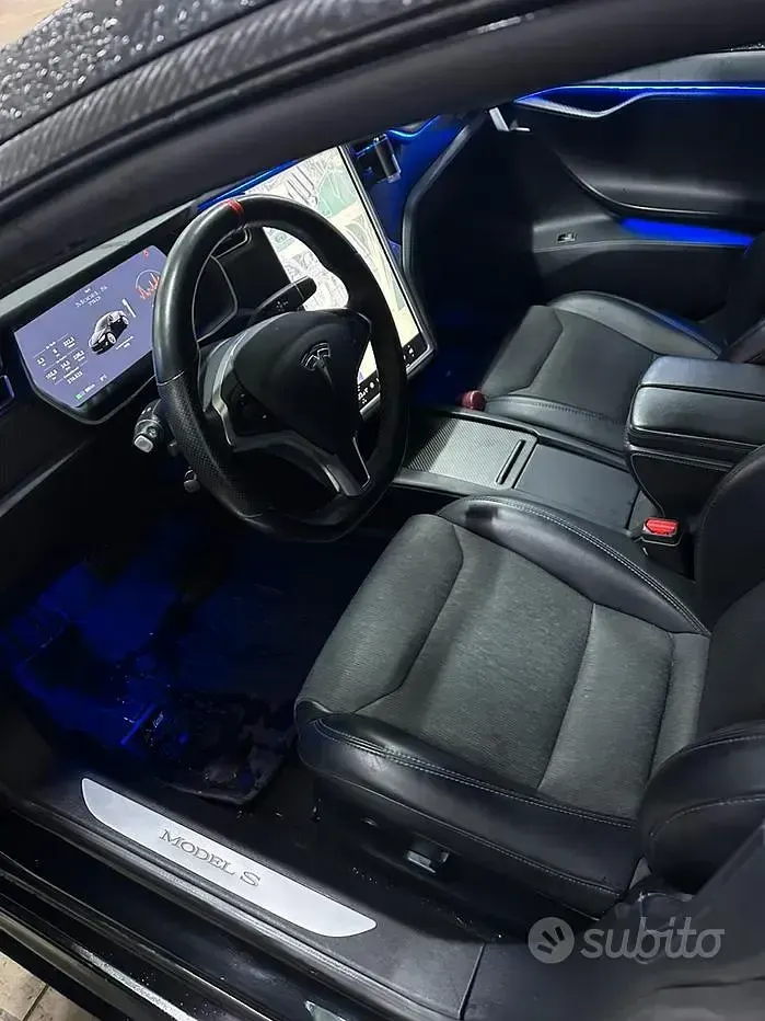 Usata Tesla Model S 158 kW (215 CV) 2018 Utilitaria