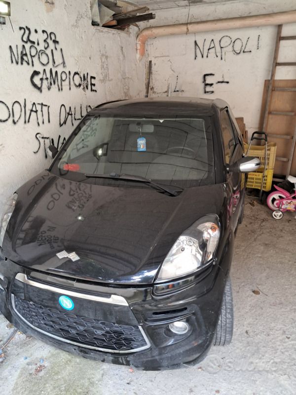 Usata 2015 Ligier JS50 Due volumi | 5600 € (Buon prezzo) - Immagine 1/4