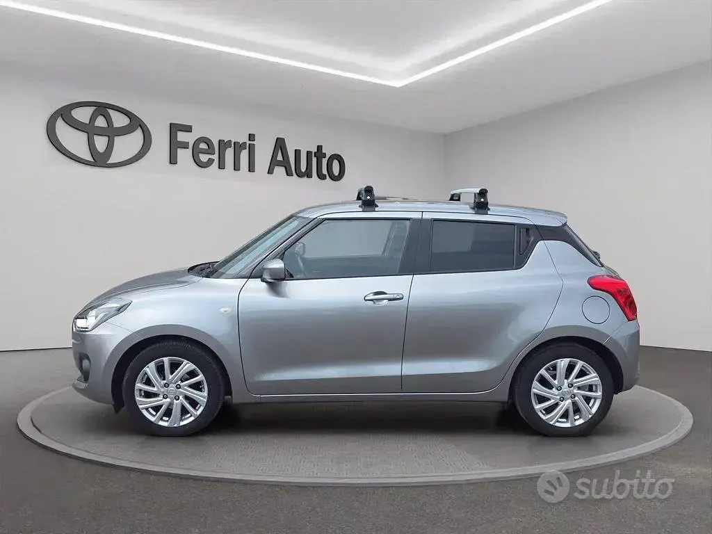 Second-hand Suzuki Swift Cool 83 CP (61 kW) 2021 Gri Hatchback