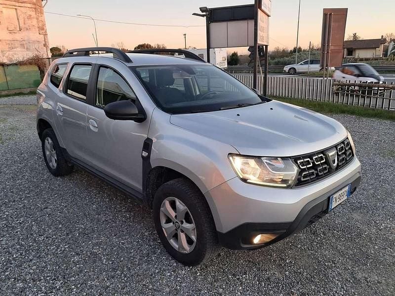 Usata Dacia Duster Comfort 109 CV (80 kW) 2018 Argento SUV