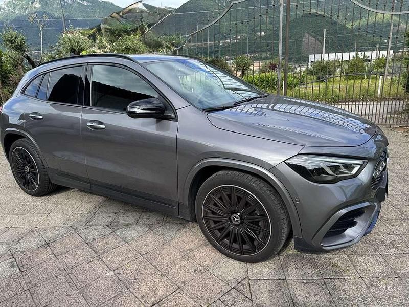 Usata Mercedes GLA220 Premium 190 CV (139 kW) 2024 SUV