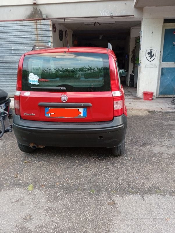 Usata Fiat Panda 70 CV (51 kW) 2012 Rosso Utilitaria