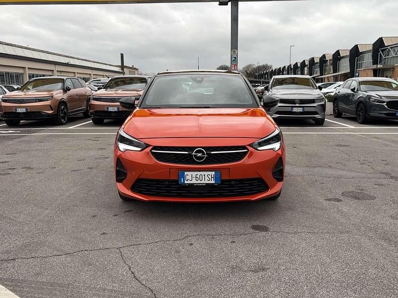 Usata Opel Corsa GS Line 131 CV (96 kW) 2022 Arancione Utilitaria