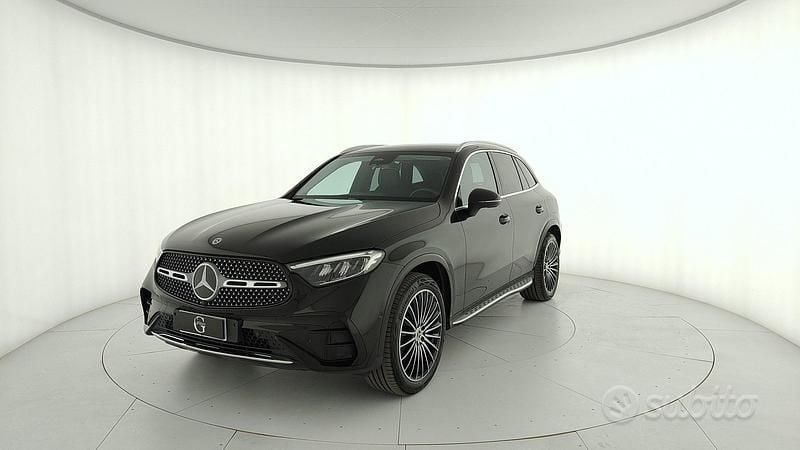 Usata Mercedes GLC300e Advanced 197 CV (144 kW) 2023 SUV