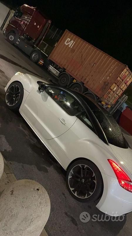 Usata Peugeot RCZ 200 CV (147 kW) 2010 Bianco Coupé