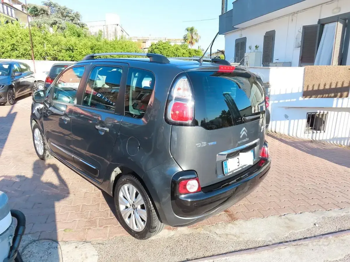 Usata Citroën C3 Picasso Exclusive 99 CV (72 kW) 2016 Grigio Monovolume