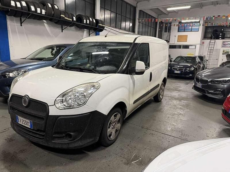 Usata Fiat Doblò Active 105 CV (77 kW) 2014 Other Monovolume