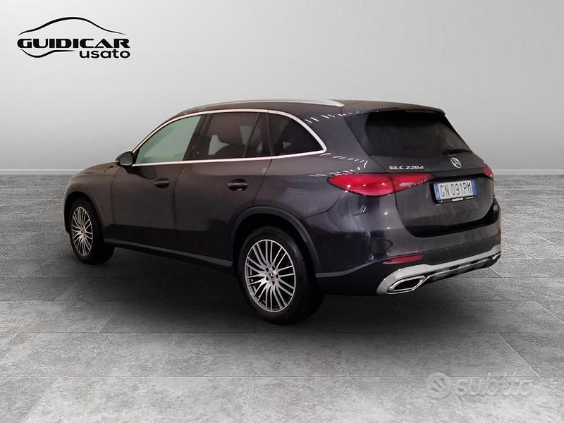 Usata Mercedes GLC220 Advanced Plus 197 CV (144 kW) 2023 Grigio SUV