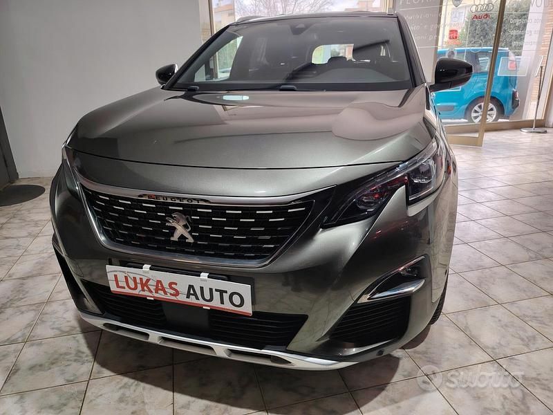 Usata Peugeot 5008 GT-line 130 CV (95 kW) 2020 Grigio SUV