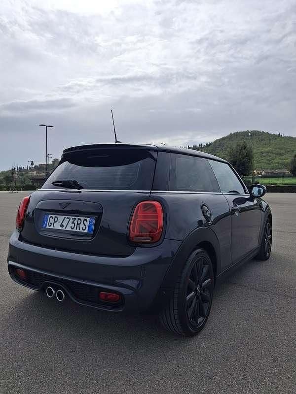 Usata Mini Cooper S Hype 192 CV (141 kW) 2020 Grigio Utilitaria