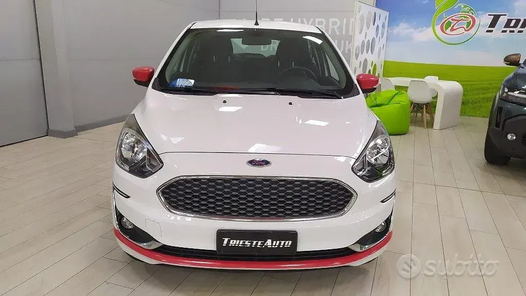 Usata Ford Ka Plus 71 CV (52 kW) 2019 Bianco Utilitaria
