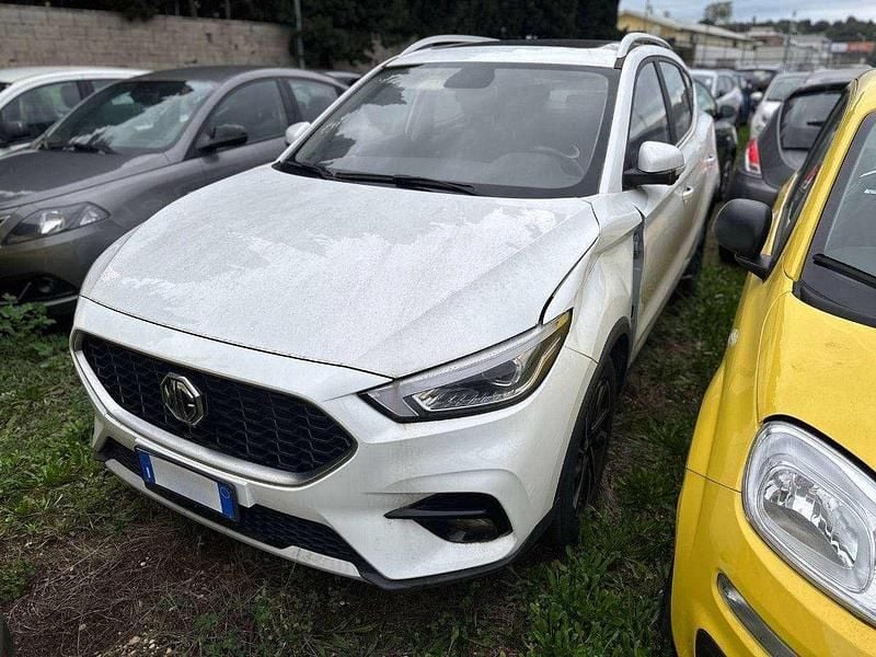 Usata MG ZS Luxury 111 CV (81 kW) 2023 Bianco SUV
