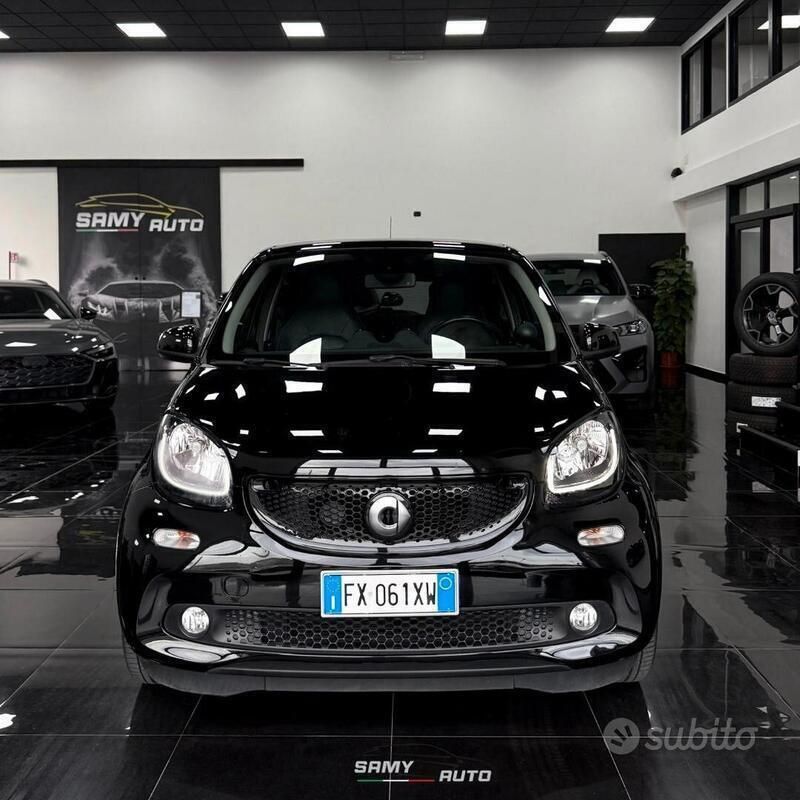 Usata Smart ForFour Brabus 71 CV (52 kW) 2018 Nero Utilitaria