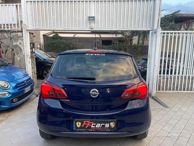 Usata Opel Corsa Cosmo 90 CV (66 kW) 2015 Blu Berlina