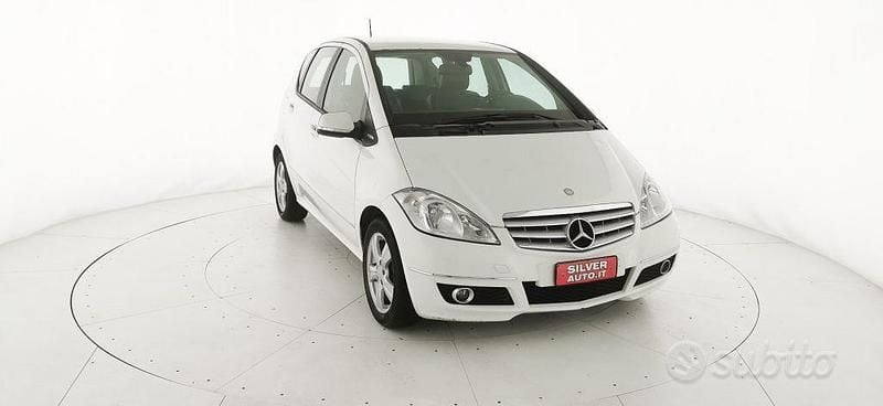 Usata Mercedes A160 Avantgarde 95 CV (69 kW) 2011 Bianco Berlina