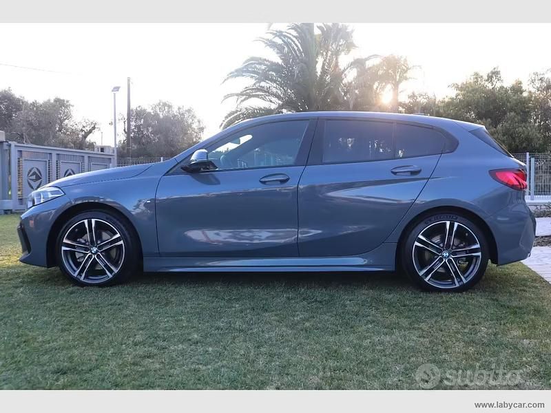 Usata BMW 116 M Sport 116 CV (85 kW) 2020 Grigio Utilitaria