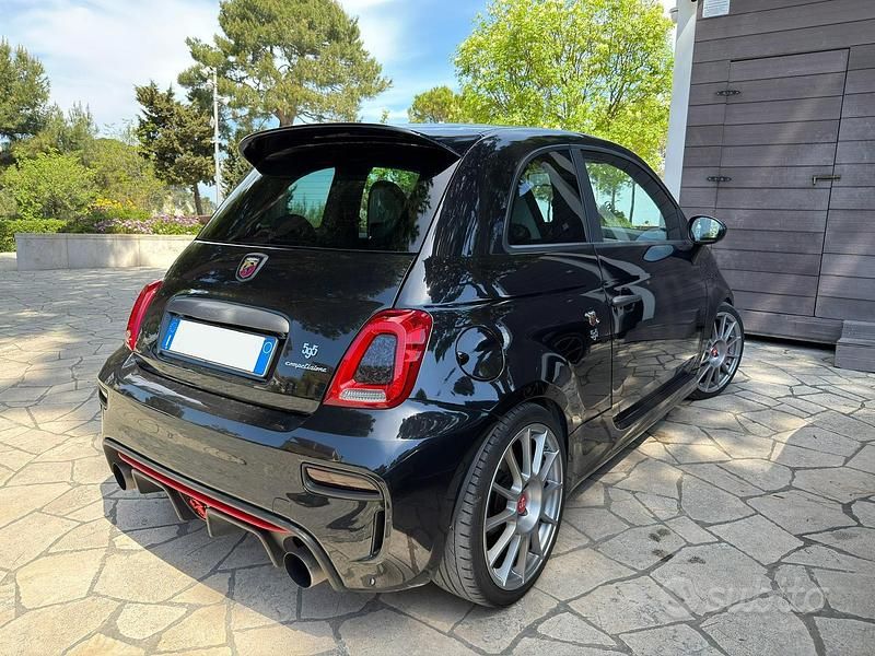 Usata Abarth 595 145 CV (106 kW) 2018 Nero Utilitaria