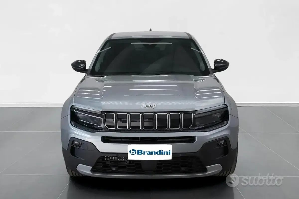 Nuova Jeep Avenger Summit 101 CV (74 kW) 2026 Granite SUV