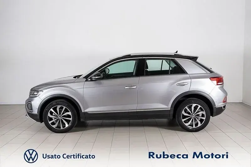 Usata VW T-Roc Style 116 CV (85 kW) 2023 Argento SUV