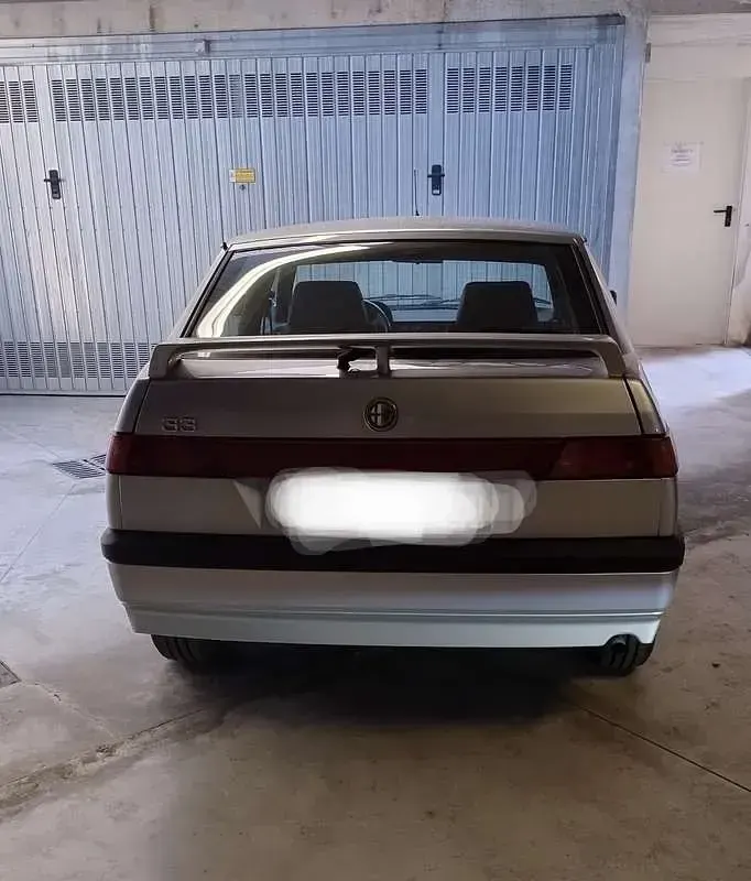 Usata Alfa Romeo 33 Quadrifoglio Verde 129 CV (94 kW) 1992 Berlina