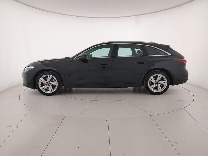 Begagnad Audi A5 Business 150 HK (110 kW) 2025 Svart Kombi