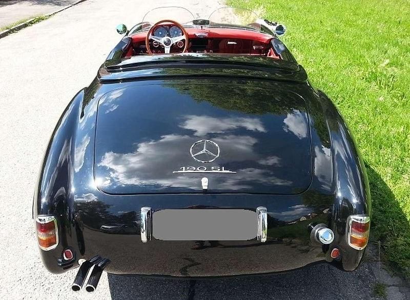 Usata Mercedes SLR McLaren 105 CV (77 kW) 1955 Nero Cabrio