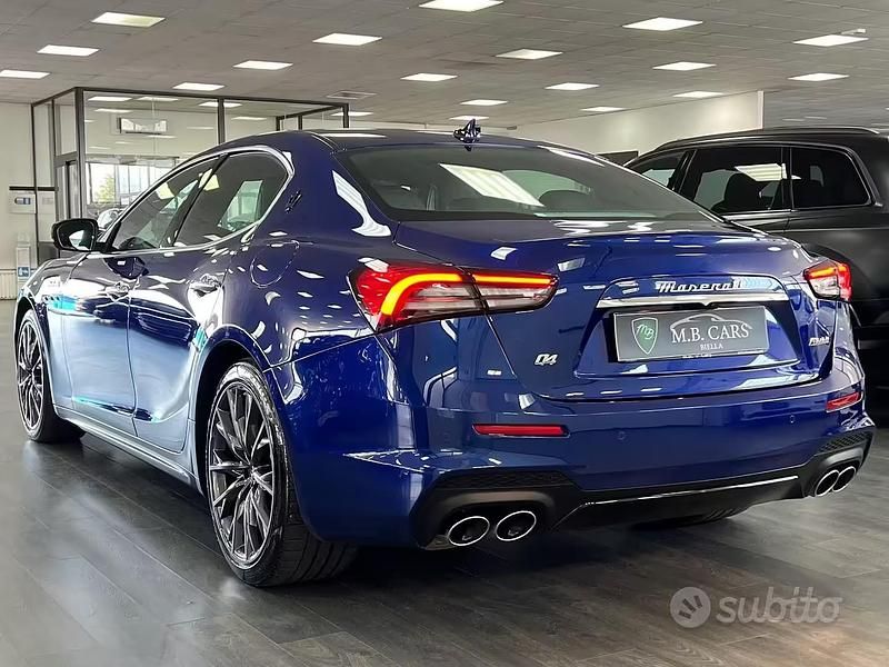 Usata Maserati Ghibli 430 CV (316 kW) 2021 Blu Berlina