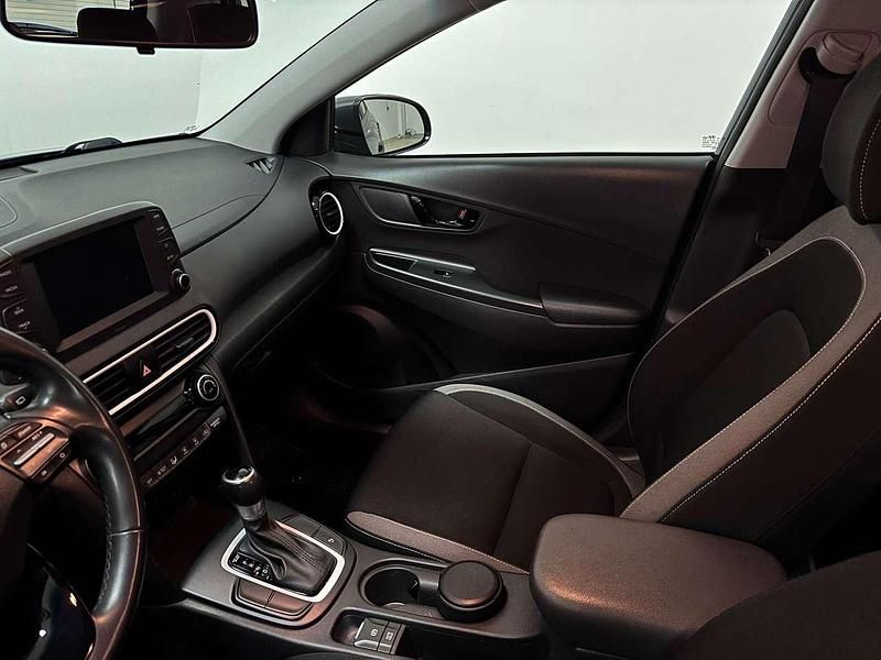 Usata Hyundai Kona 105 CV (77 kW) 2020 Grigio SUV