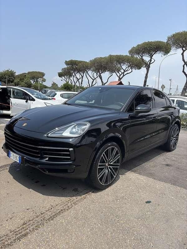Usata Porsche Cayenne Coupe Platinum Edition 340 CV (250 kW) 2022 Coupé