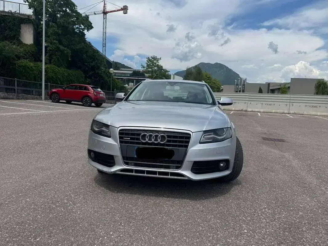 Usata Audi A4 Ambiente 170 CV (125 kW) 2010 Grigio Station wagon