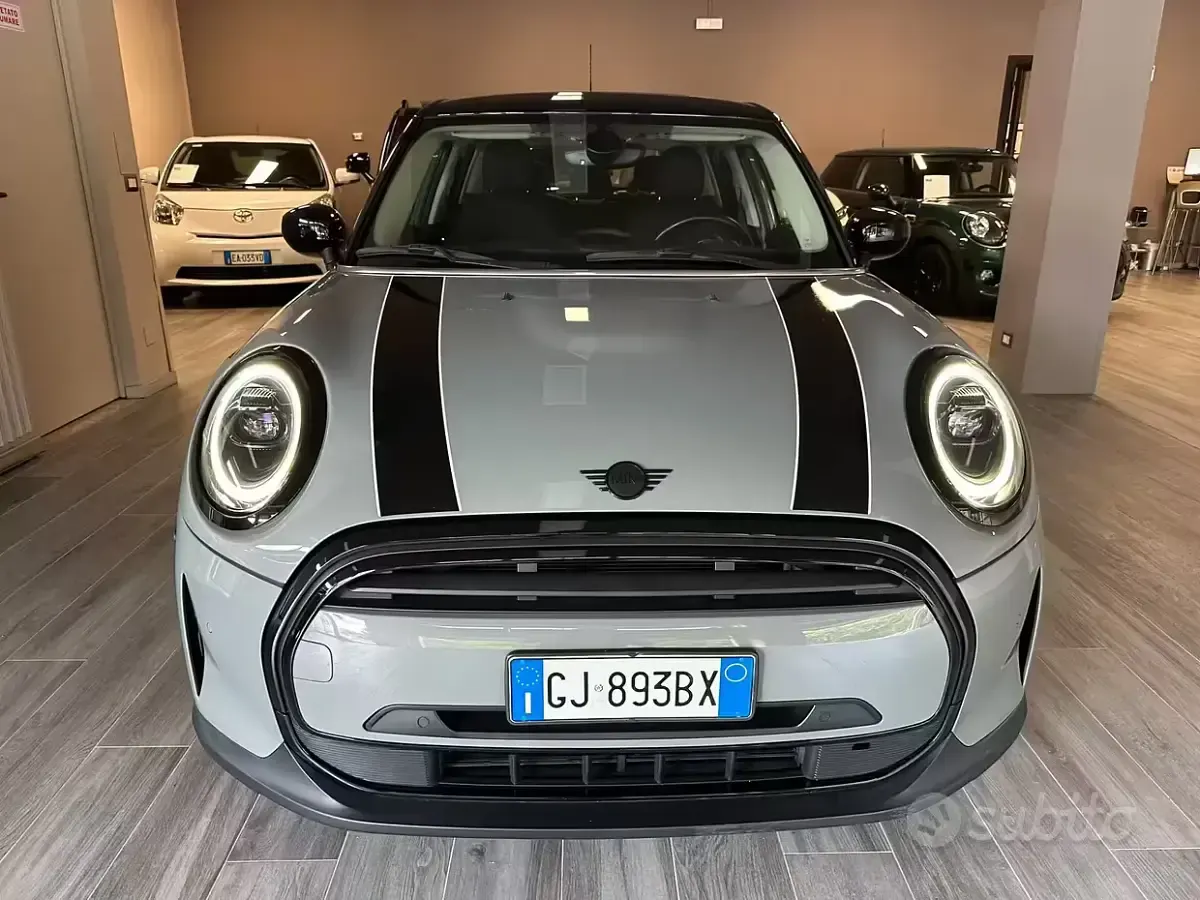 Usata Mini Cooper 136 CV (100 kW) 2022 Grigio Utilitaria