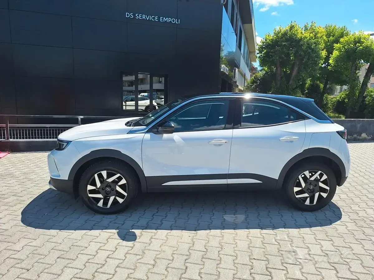 Usata Opel Mokka Ultimate 101 CV (74 kW) 2022 Bianco SUV