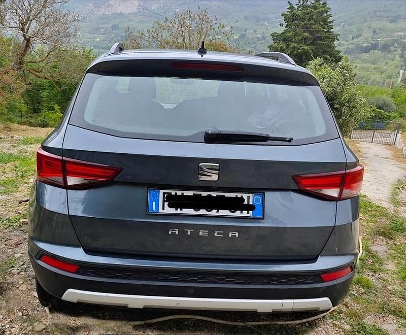 Usata Seat Ateca Business 116 CV (85 kW) 2019 Grigio SUV