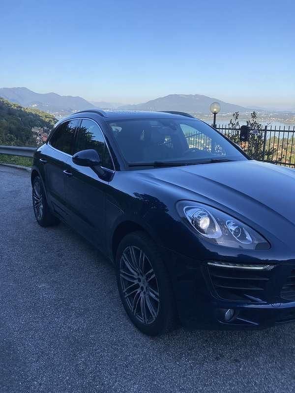 Usata Porsche Macan 250 CV (183 kW) 2015 Blu/azzurro SUV