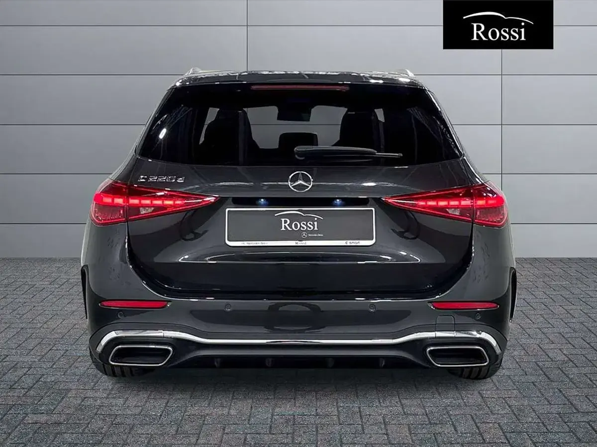 Usata Mercedes C220 Advanced 197 CV (144 kW) 2024 Grigio grafite Station wagon