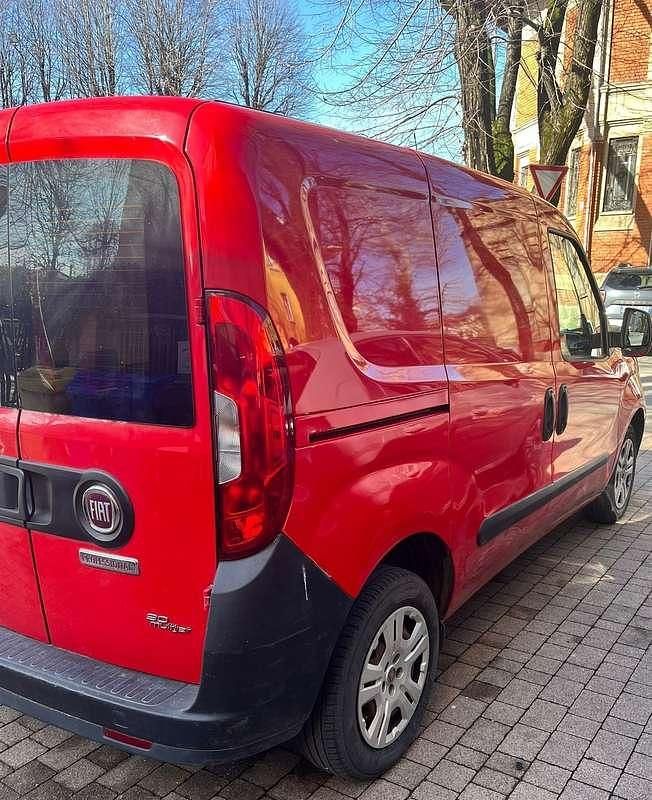 Usata Fiat Doblò Dynamic 90 CV (66 kW) 2015 Monovolume
