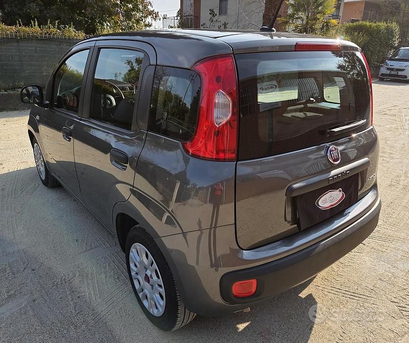 Usata Fiat Panda S 71 CV (52 kW) 2021 Grigio Utilitaria