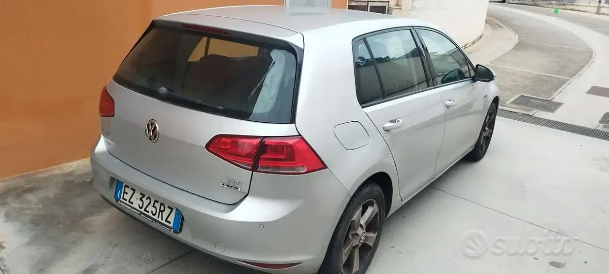 Usata VW Golf VII 105 CV (77 kW) 2015 Grigio Berlina