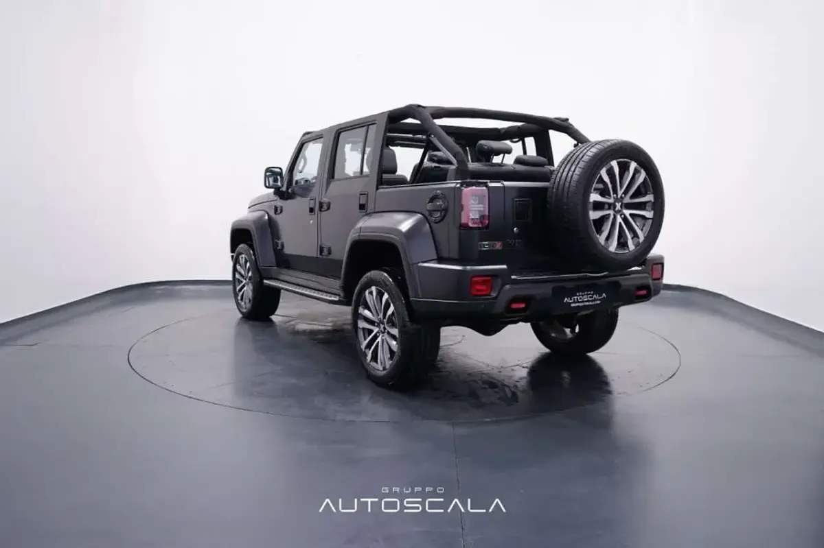 Nuova ICH-X K2 162 CV (119 kW) 2026 Nero SUV