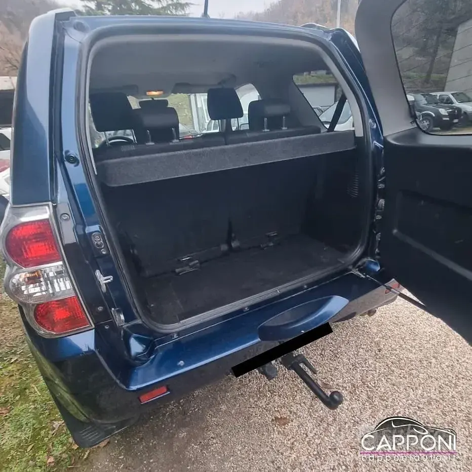Usata Suzuki Grand Vitara 129 CV (94 kW) 2012 Blu SUV