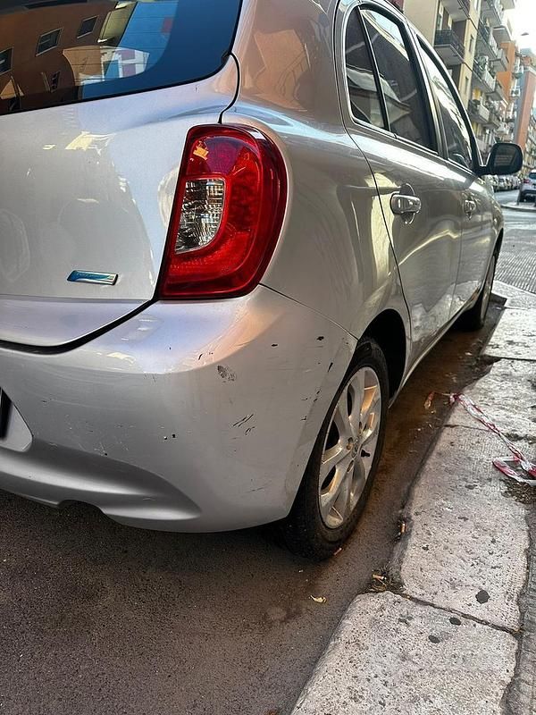 Usata Nissan Micra 80 CV (58 kW) 2015 Grigio Utilitaria